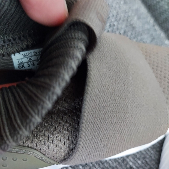 Olive Green Adidas Ortholite Fitfoam Kids - Picture 7 of 7